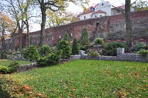 Ogród przyklasztorny