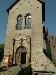 Zagórze Śląskie - Zamek Grodno, budynek bramny