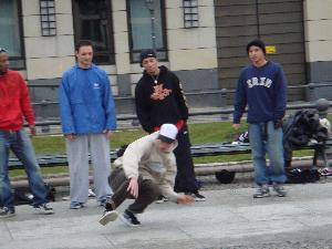 Hip-hop: b-boying