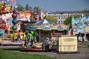 Toruń - lunapark na Jordankach