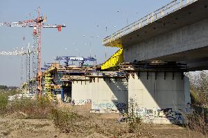 Toruń - budowa mostu autostradowego