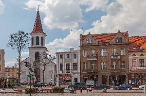 Brodnica - Duży Rynek i kościół szkolny