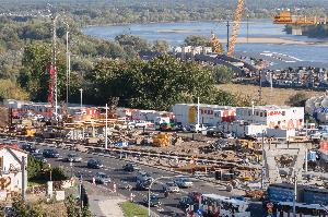 Toruń - budowa mostu drogowego wraz z drogami dojazdowymi