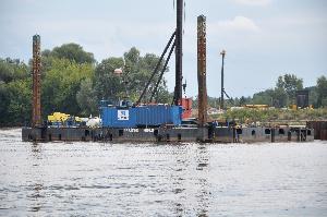 Toruń - budowa mostu drogowego wraz z drogami dojazdowymi