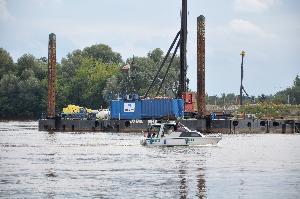 Toruń - budowa mostu drogowego wraz z drogami dojazdowymi