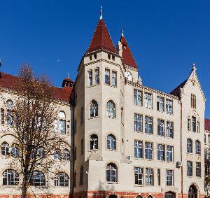 Wrocław - Siedziba Wydziału Architektury oraz Katedry Metrologii Elektronicznej i Fotonicznej Wydziału Elektroniki Politechniki Wrocławskiej (E-1)