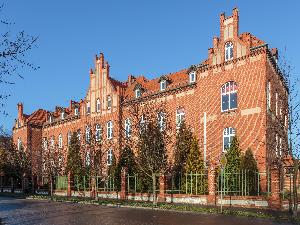 Chełmno - dawny szpital wojskowy