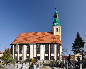 Wierzchowice - kościół pw. Narodzenia Najświętszej Marii Panny