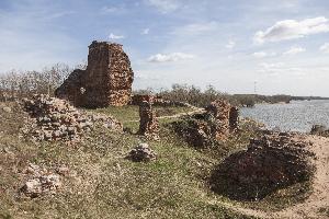 Bobrowniki - ruiny zamku