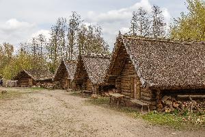 Biskupin - wioska wczesnopiastowska